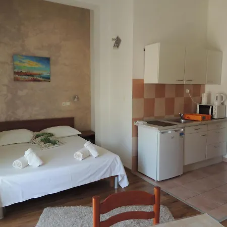 Apartments Nika Podstrana Exterior photo